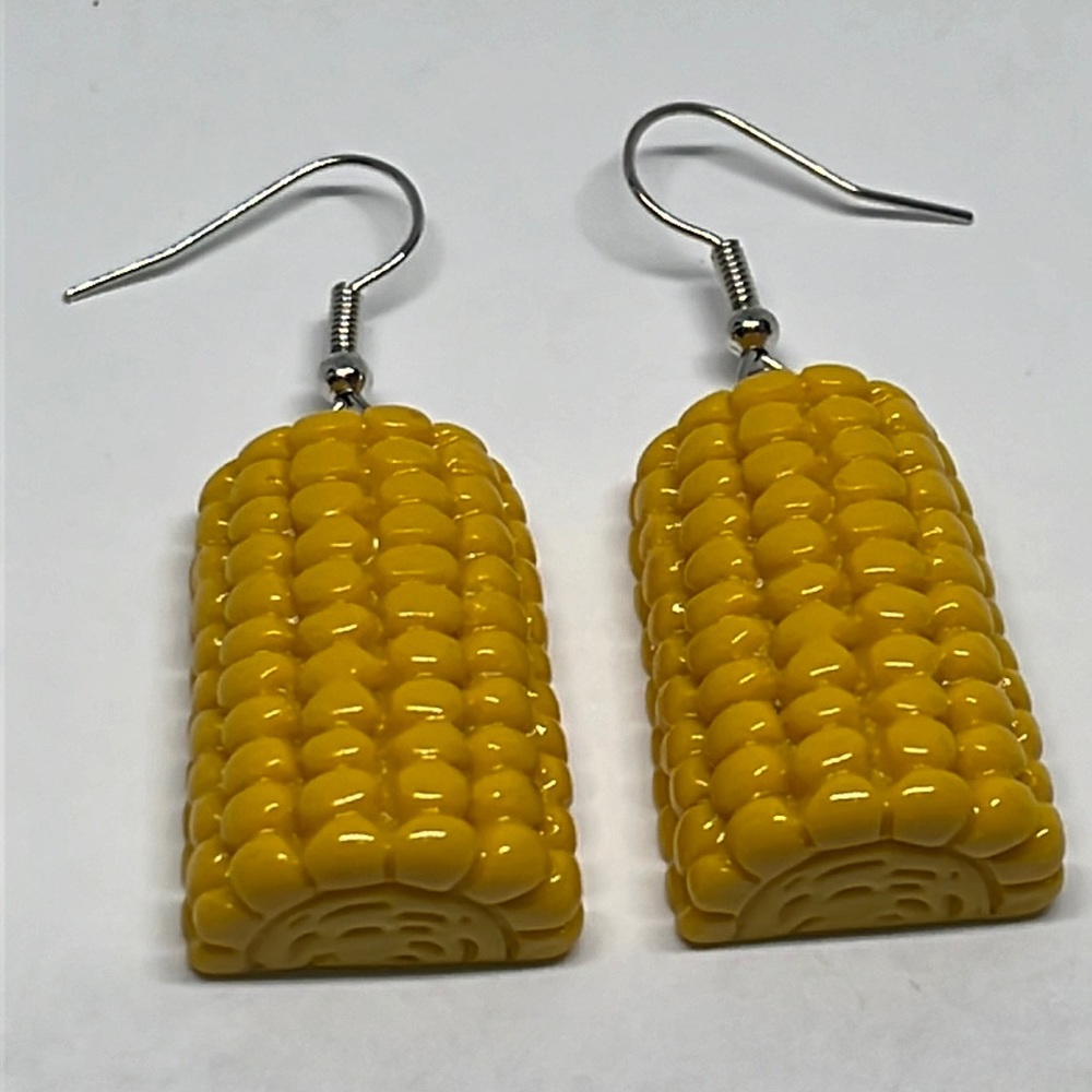 Earrings‎ Corn